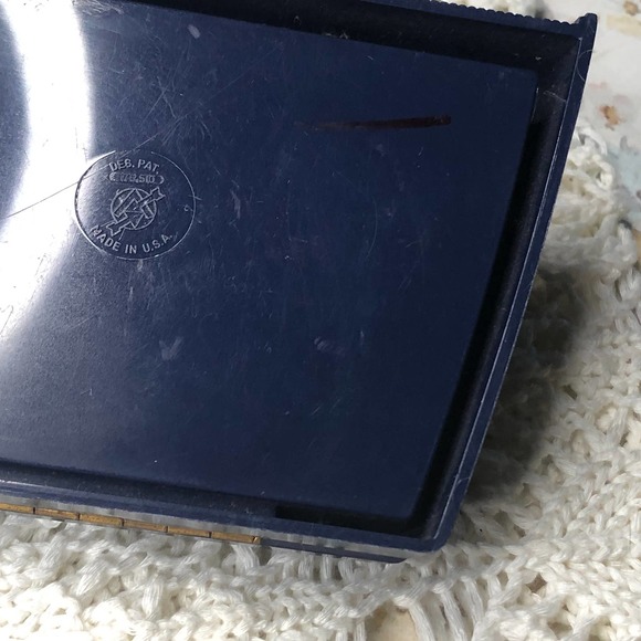 Vintage Bulova Fifth Avenue Original Plastic Watch Display Storage Box Case - Picture 6 of 16